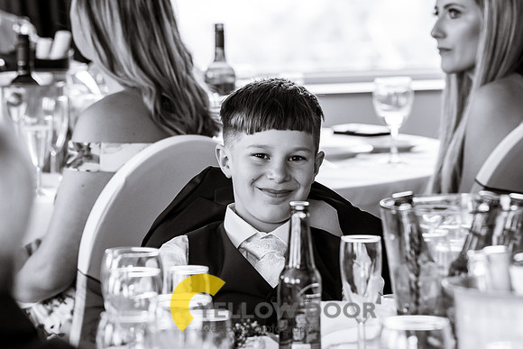 Laura & Mathew Oxfordshire wedding-317