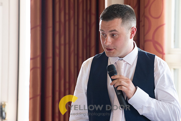 Laura & Mathew Oxfordshire wedding-323