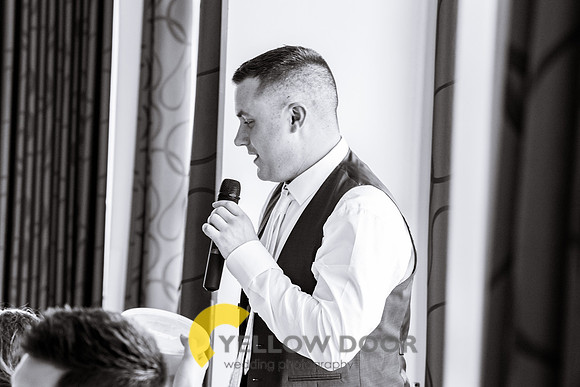 Laura & Mathew Oxfordshire wedding-328