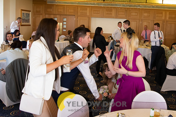 Laura & Mathew Oxfordshire wedding-369