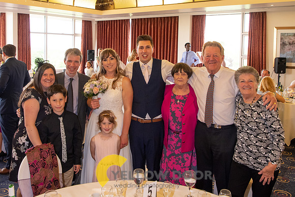 Laura & Mathew Oxfordshire wedding-372