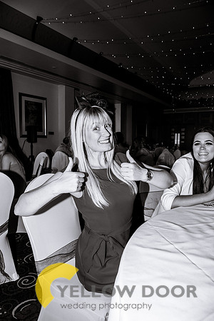 Laura & Mathew Oxfordshire wedding-399
