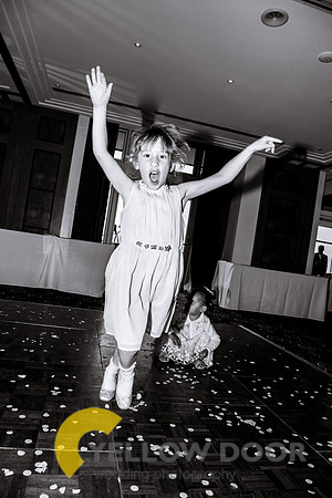 Laura & Mathew Oxfordshire wedding-403