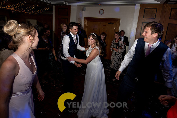 Laura & Mathew Oxfordshire wedding-440