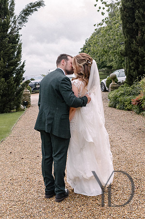 Katie & Matt Notley tythe barn- 154