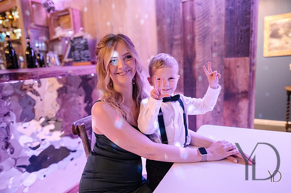 Katie & Matt Notley tythe barn- 148