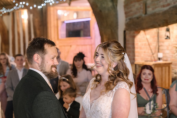 Katie & Matt Notley tythe barn- 099