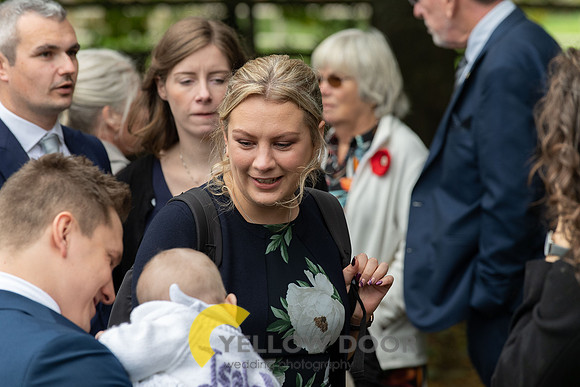Page & Drews Thame Barns wedding_0008
