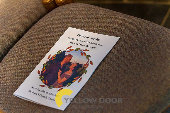 Page & Drews Thame Barns wedding_0041