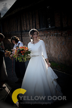 Page & Drews Thame Barns wedding_0070
