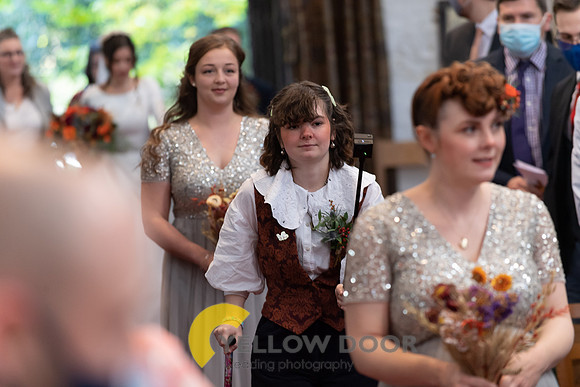 Page & Drews Thame Barns wedding_0094