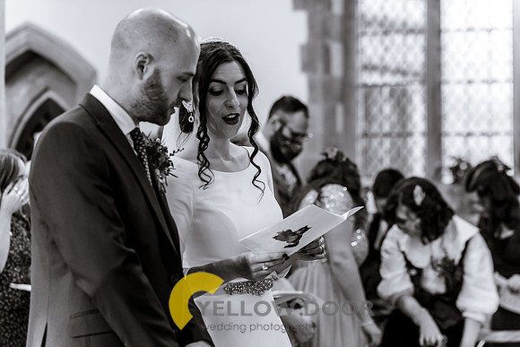 Page & Drews Thame Barns wedding_0112