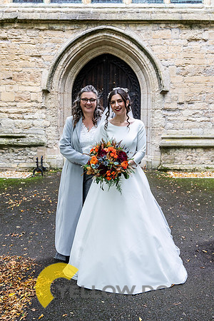 Page & Drews Thame Barns wedding_0211