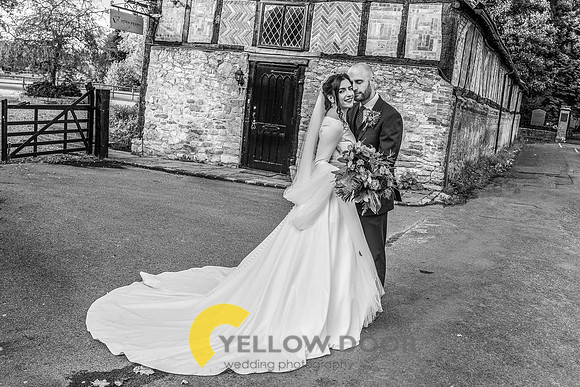 Page & Drews Thame Barns wedding_0253