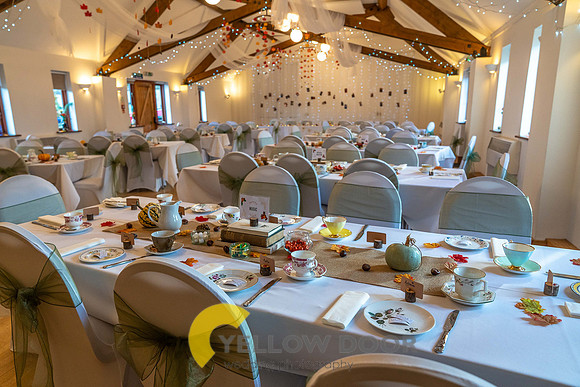 Page & Drews Thame Barns wedding_0257