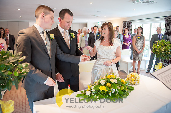 Michelle-David-Lambert-Arms-Wedding-0102