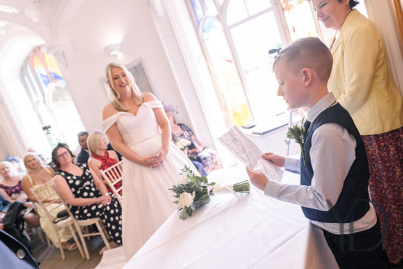 Sharon & Mark's wedding Missenden Abbey- 144