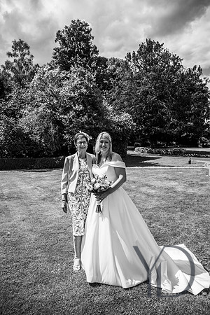 Sharon & Mark's wedding Missenden Abbey- 282