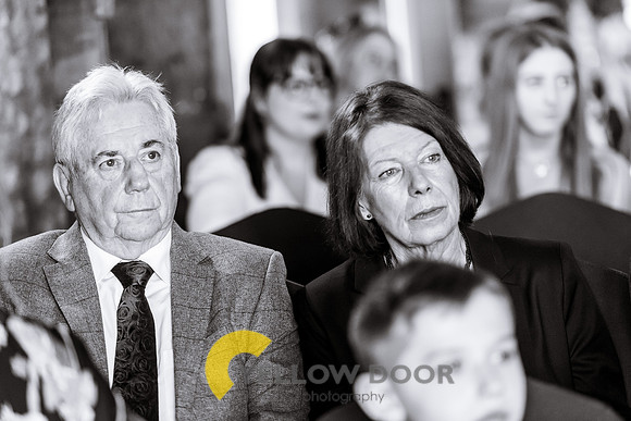 Emma and Olly Notley Tythe Barn_0165