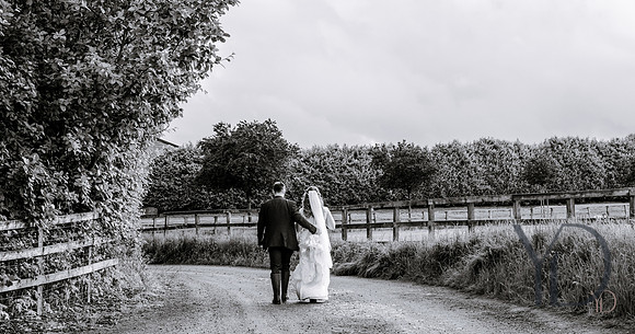 Katie & Matt Notley tythe barn- 448