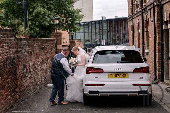Mike & Amy Waddesdon wedding- 071