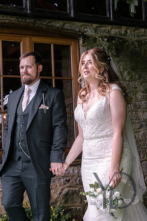 Katie & Matt Notley tythe barn- 257