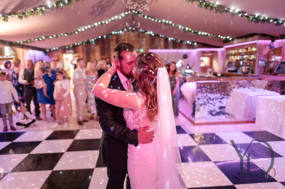 Katie & Matt Notley tythe barn- 495