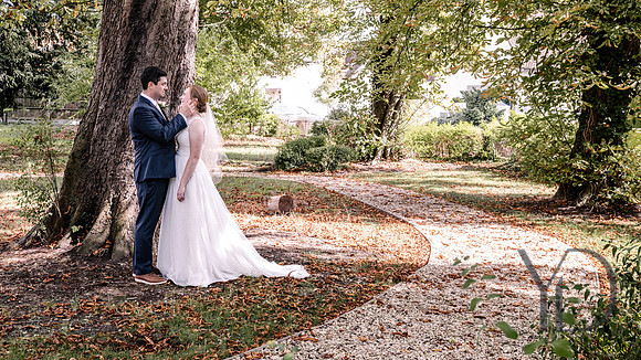Mike & Amy Waddesdon wedding- 411