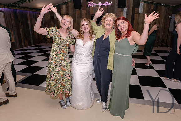 Katie & Matt Notley tythe barn- 504