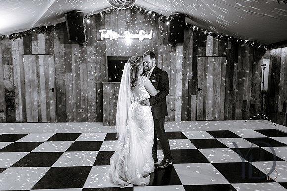 Katie & Matt Notley tythe barn- 487