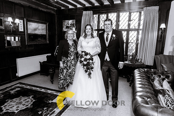 Emma and Olly Notley Tythe Barn_0075