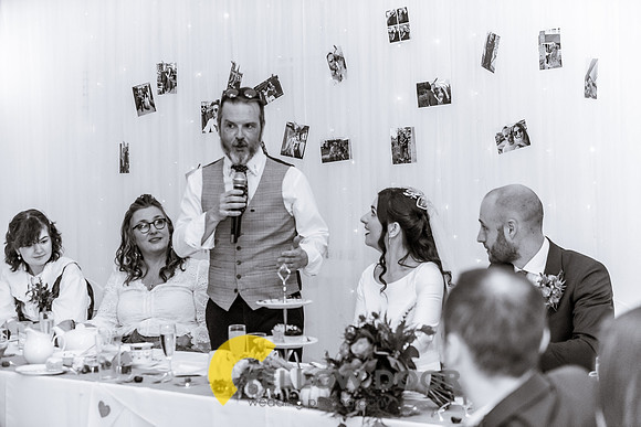Page & Drews Thame Barns wedding_0372