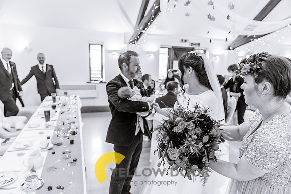 Page & Drews Thame Barns wedding_0344