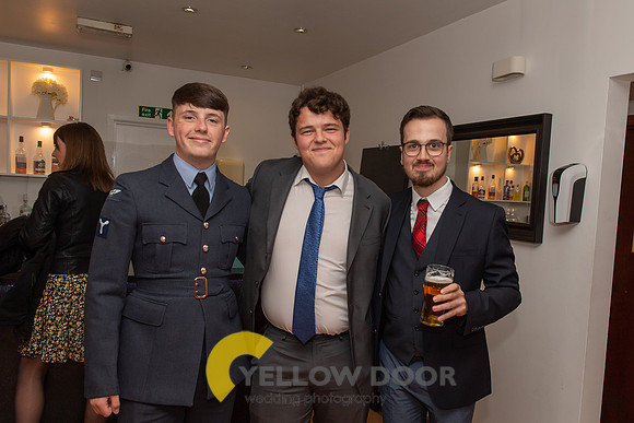 Page & Drews Thame Barns wedding_0439