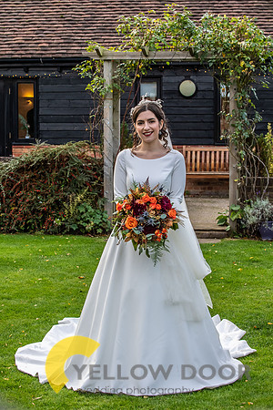 Page & Drews Thame Barns wedding_0312