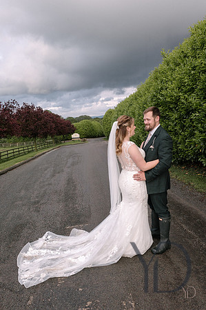 Katie & Matt Notley tythe barn- 469