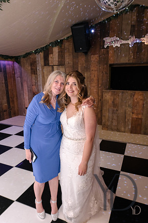 Katie & Matt Notley tythe barn- 246