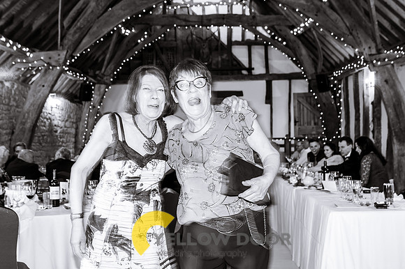 Emma and Olly Notley Tythe Barn_0361