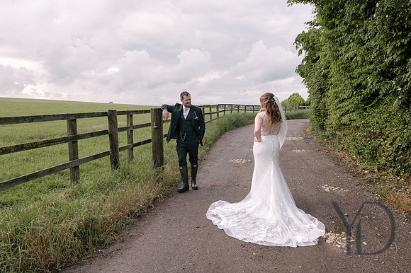 Katie & Matt Notley tythe barn- 455