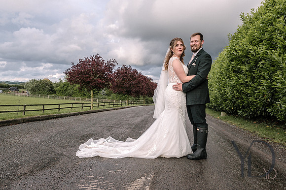 Katie & Matt Notley tythe barn- 471