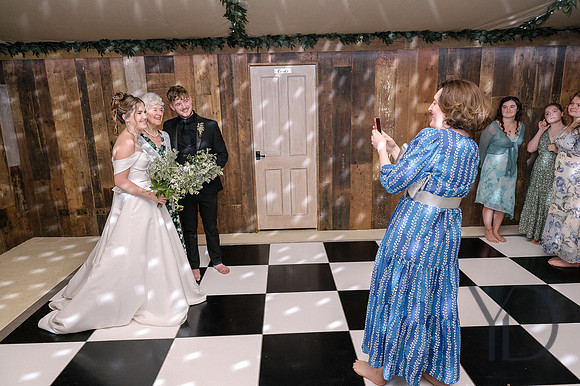 Jordana & Josh Notley Tythe Barn- 561