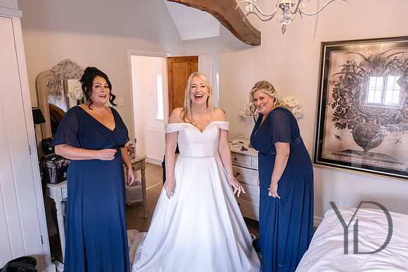 Sharon & Mark's wedding Missenden Abbey- 064