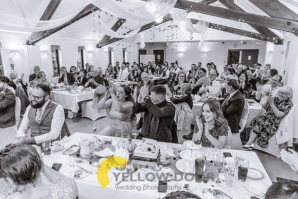Page & Drews Thame Barns wedding_0402