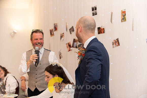 Page & Drews Thame Barns wedding_0386