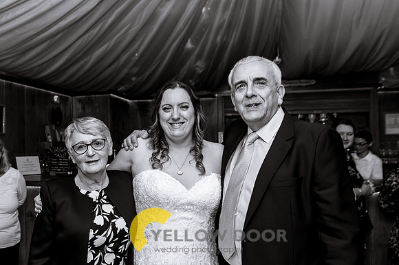 Emma and Olly Notley Tythe Barn_0443