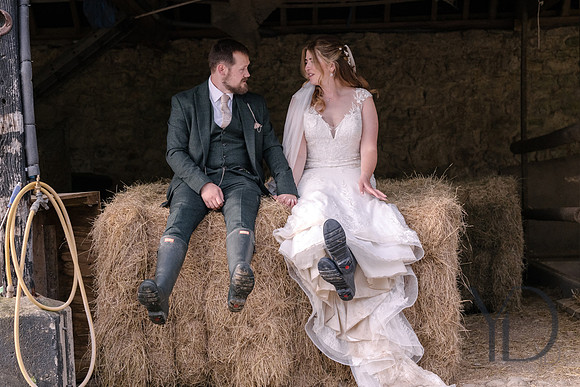 Katie & Matt Notley tythe barn- 417
