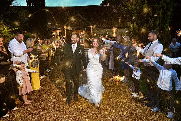 Katie & Matt Notley tythe barn- 511