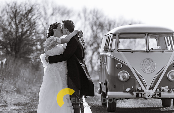 Emma and Olly Notley Tythe Barn_0262