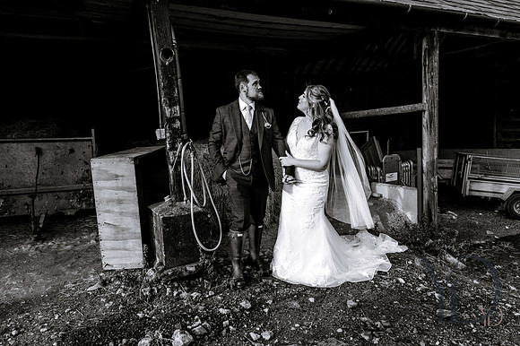 Katie & Matt Notley tythe barn- 431