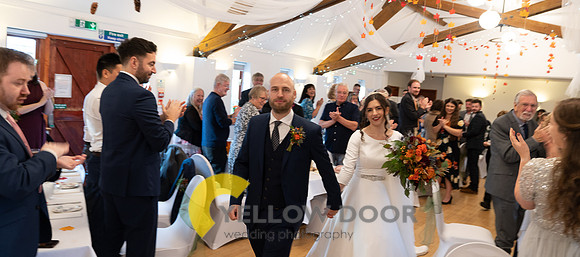 Page & Drews Thame Barns wedding_0341